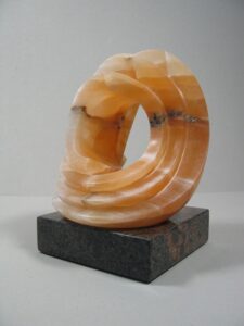 SelenitSchleife zum Zentrum